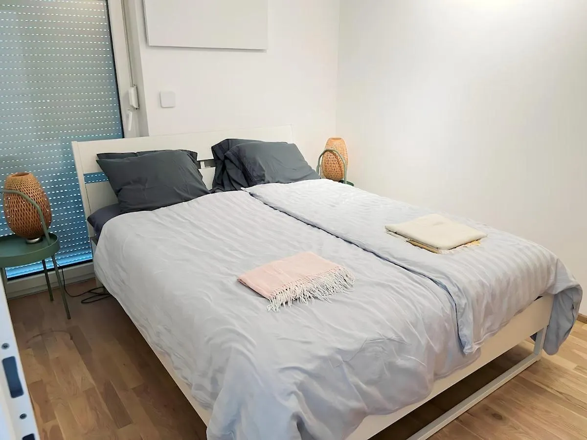 Wohnung Mit Privatgarten & Salzwasserpool Vienna Apartment
