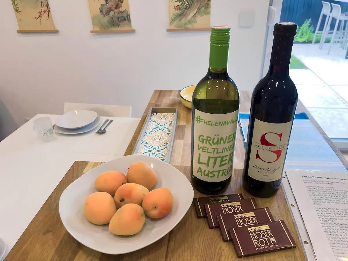 Wohnung Mit Privatgarten & Salzwasserpool Vienna